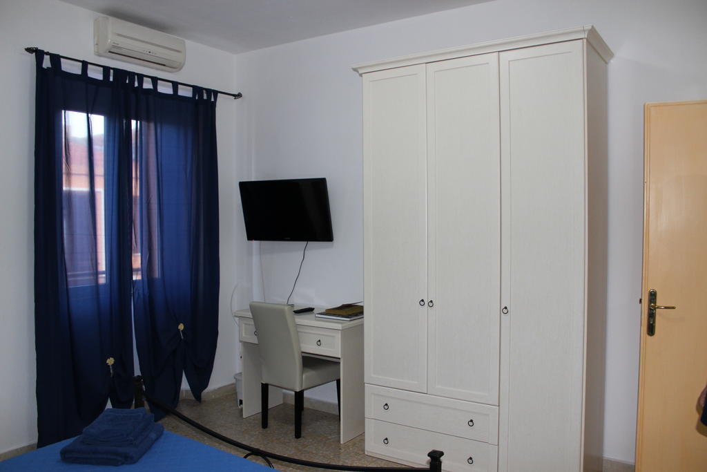 B&B Roge Olbia Exteriör bild