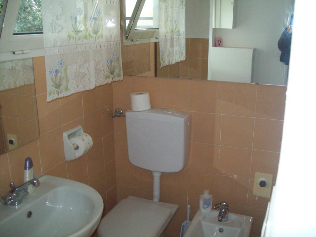 B&B Roge Olbia Exteriör bild